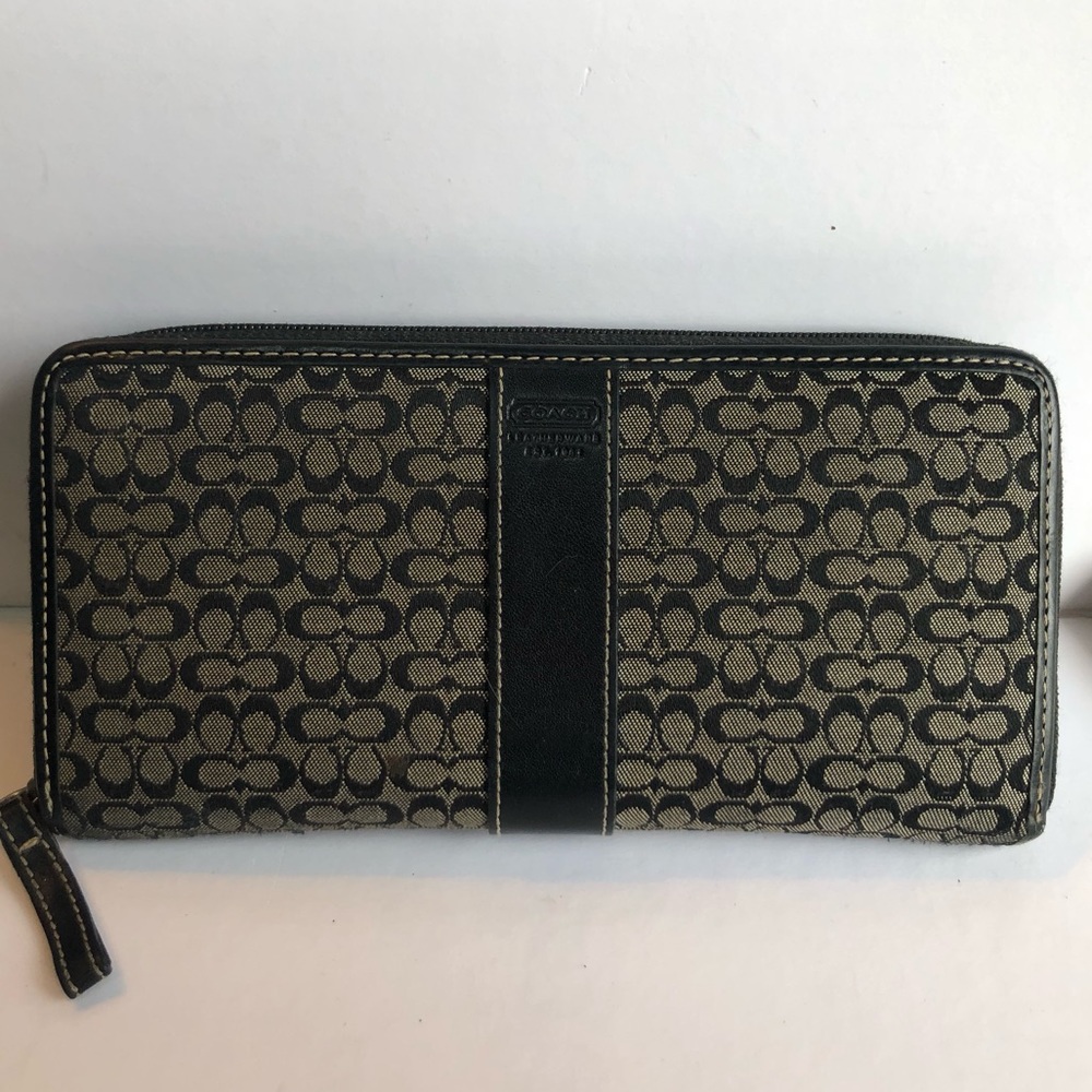 COACH Black Gray signature canvas leather trim wallet wristlet Vintage Beauty